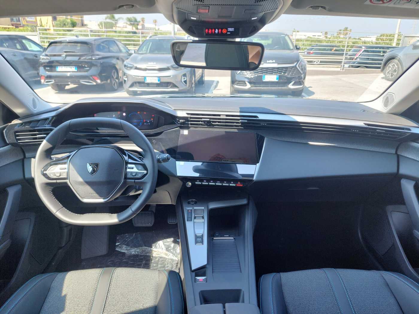 Peugeot 308 3ª serie Hybrid 145 e-DCS6 Allure KM0