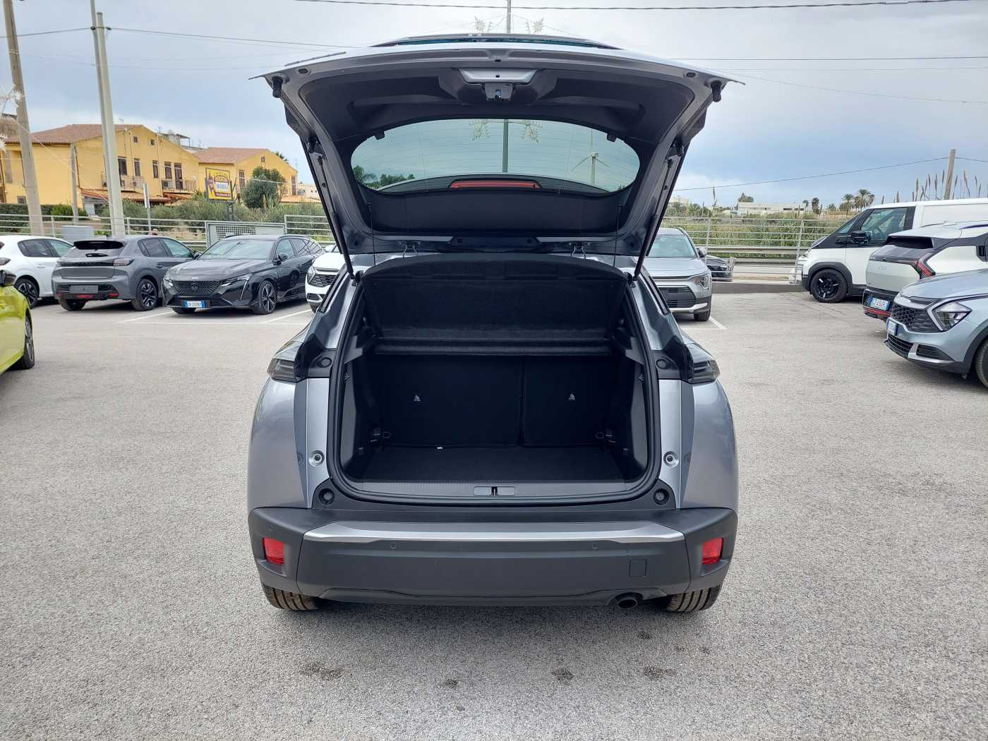 Peugeot 2008 2ª serie PureTech 100CV S&S Allure KM 0