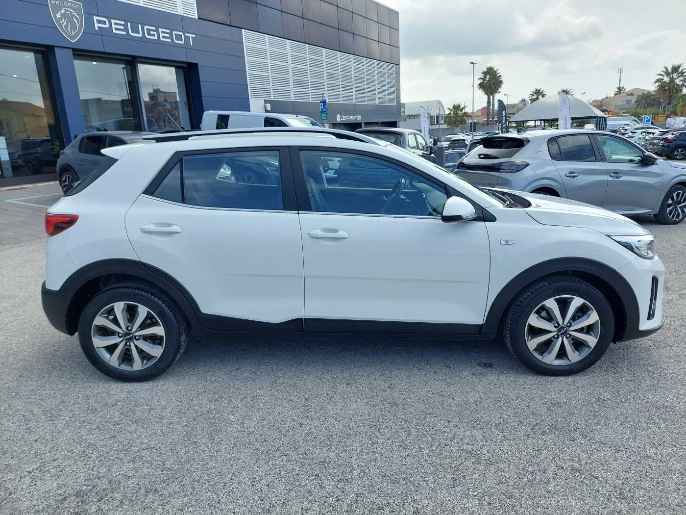 Kia Stonic 1.0 T-GDi 100 CV MHEV iMT Style