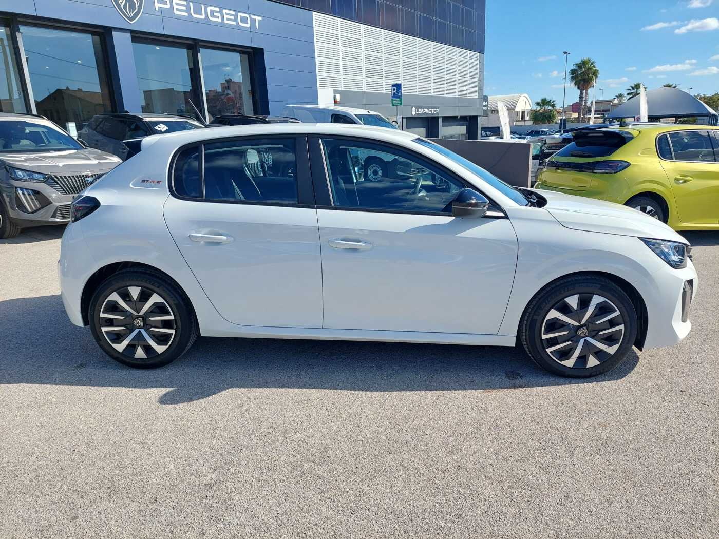Peugeot 208 2ª serie PureTech 75CV S&S 5p Style
