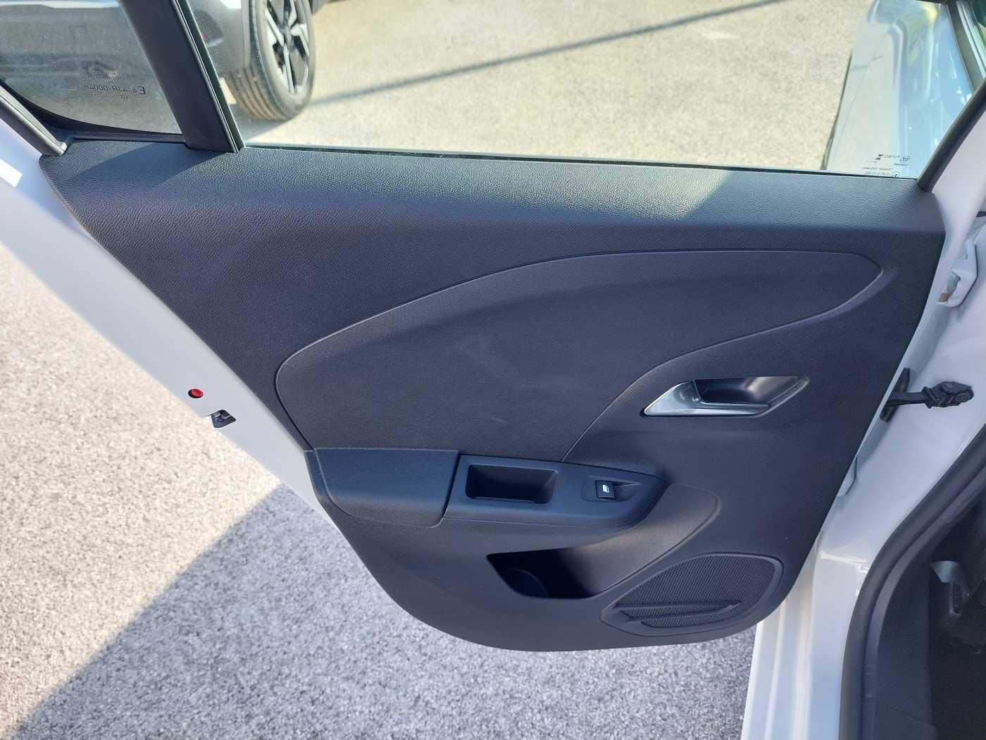 Opel Corsa 6ª serie 1.2 100 CV GS