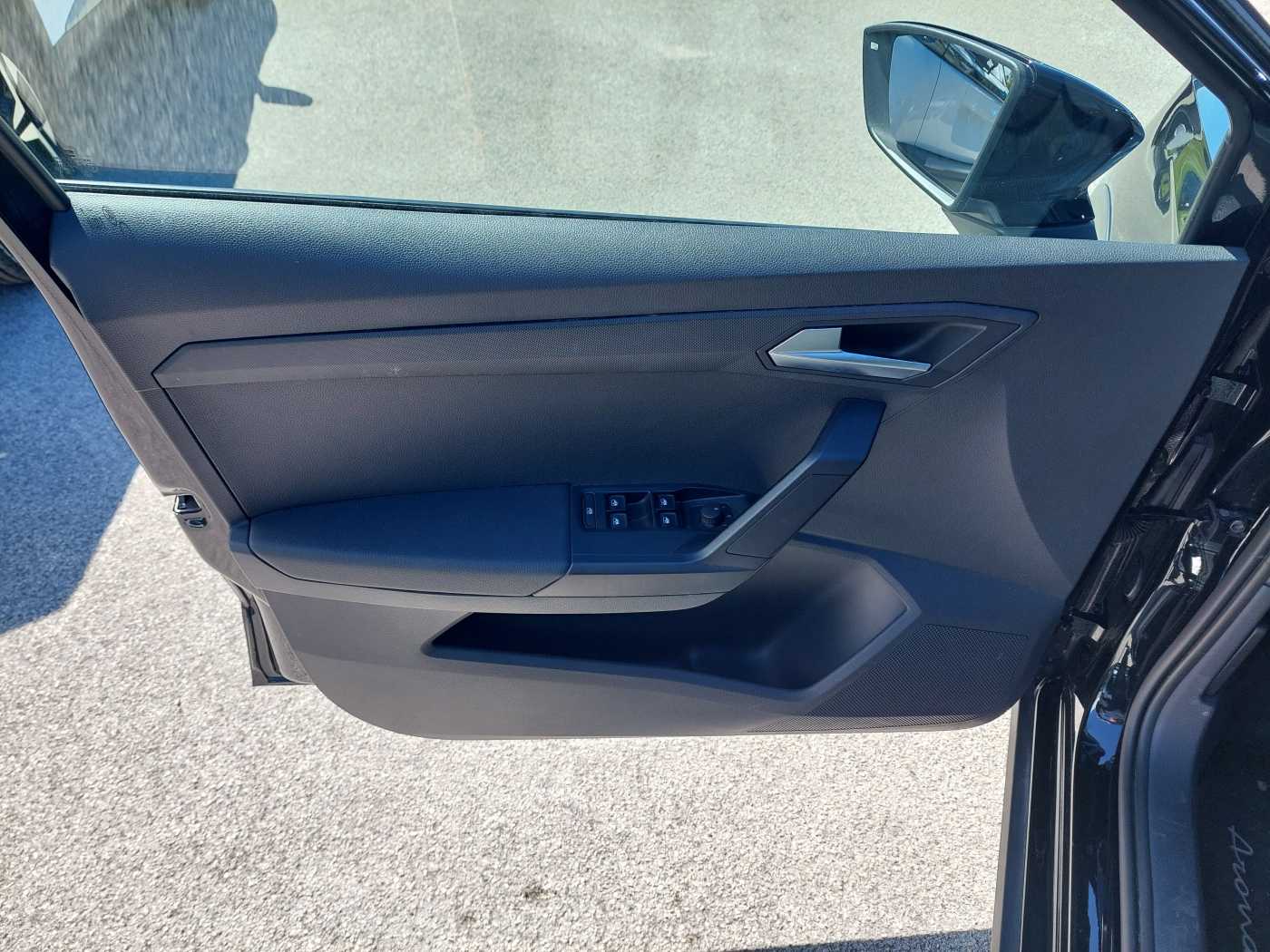 SEAT Arona 1.0 EcoTSI Black Edition