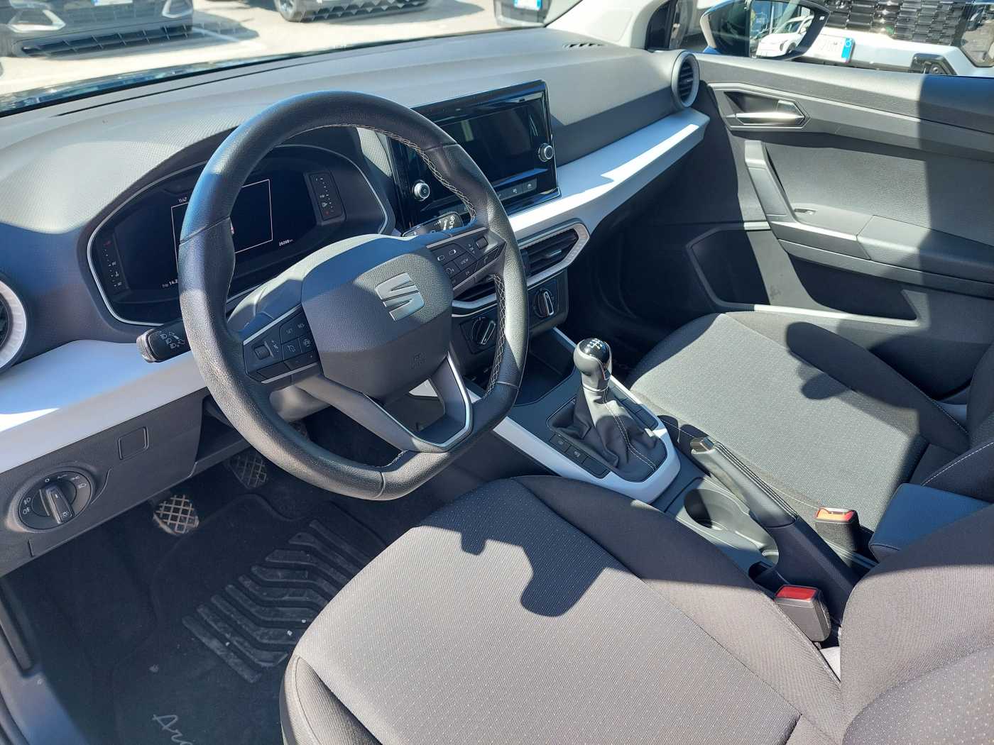 SEAT Arona 1.0 EcoTSI Black Edition