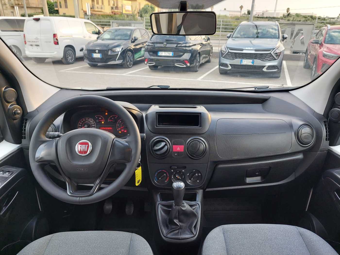 Fiat Fiorino 2ª serie 1.3 MJT 95CV Combi Adventure