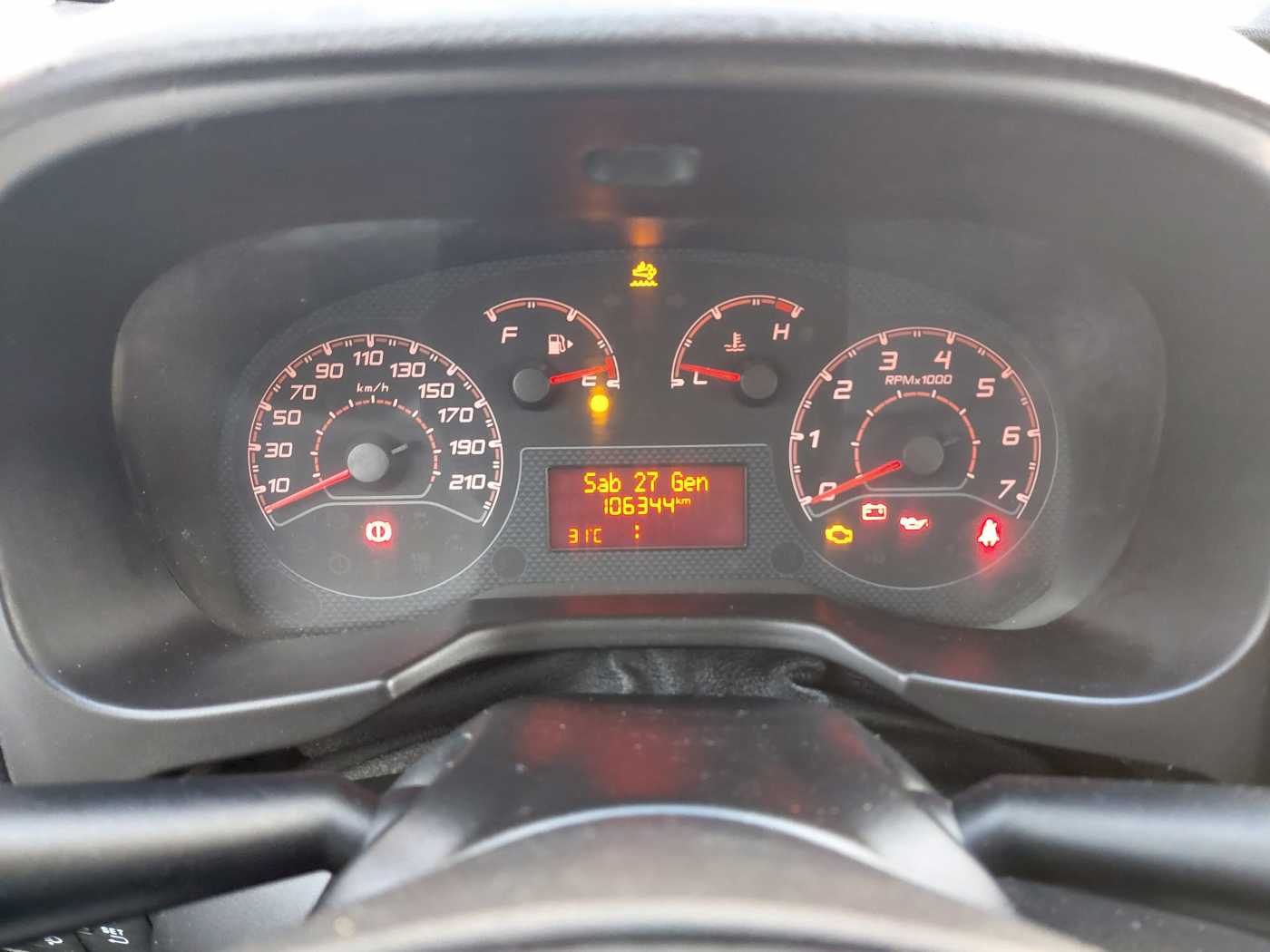 Fiat Fiorino 2ª serie 1.3 MJT 95CV Combi Adventure