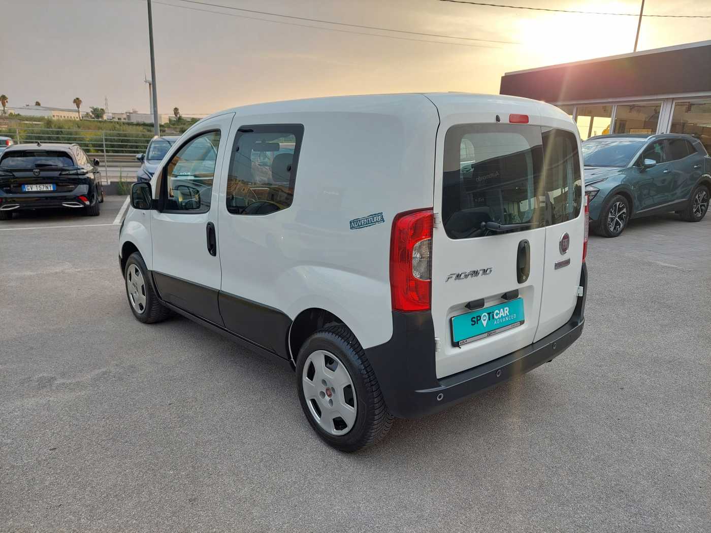 Fiat Fiorino 2ª serie 1.3 MJT 95CV Combi Adventure