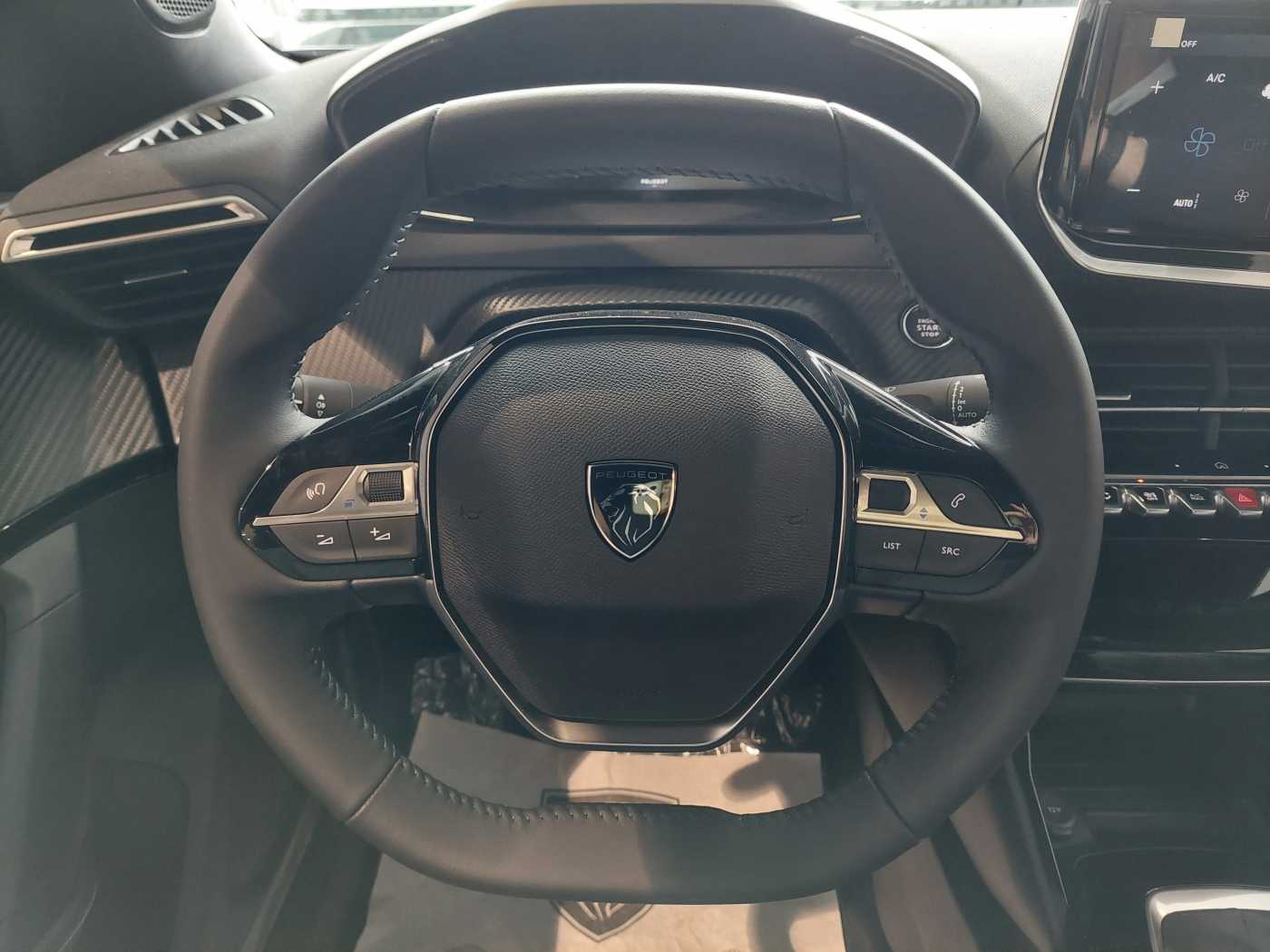 Peugeot 2008 2ª serie PureTech 100 S&S Allure KM0