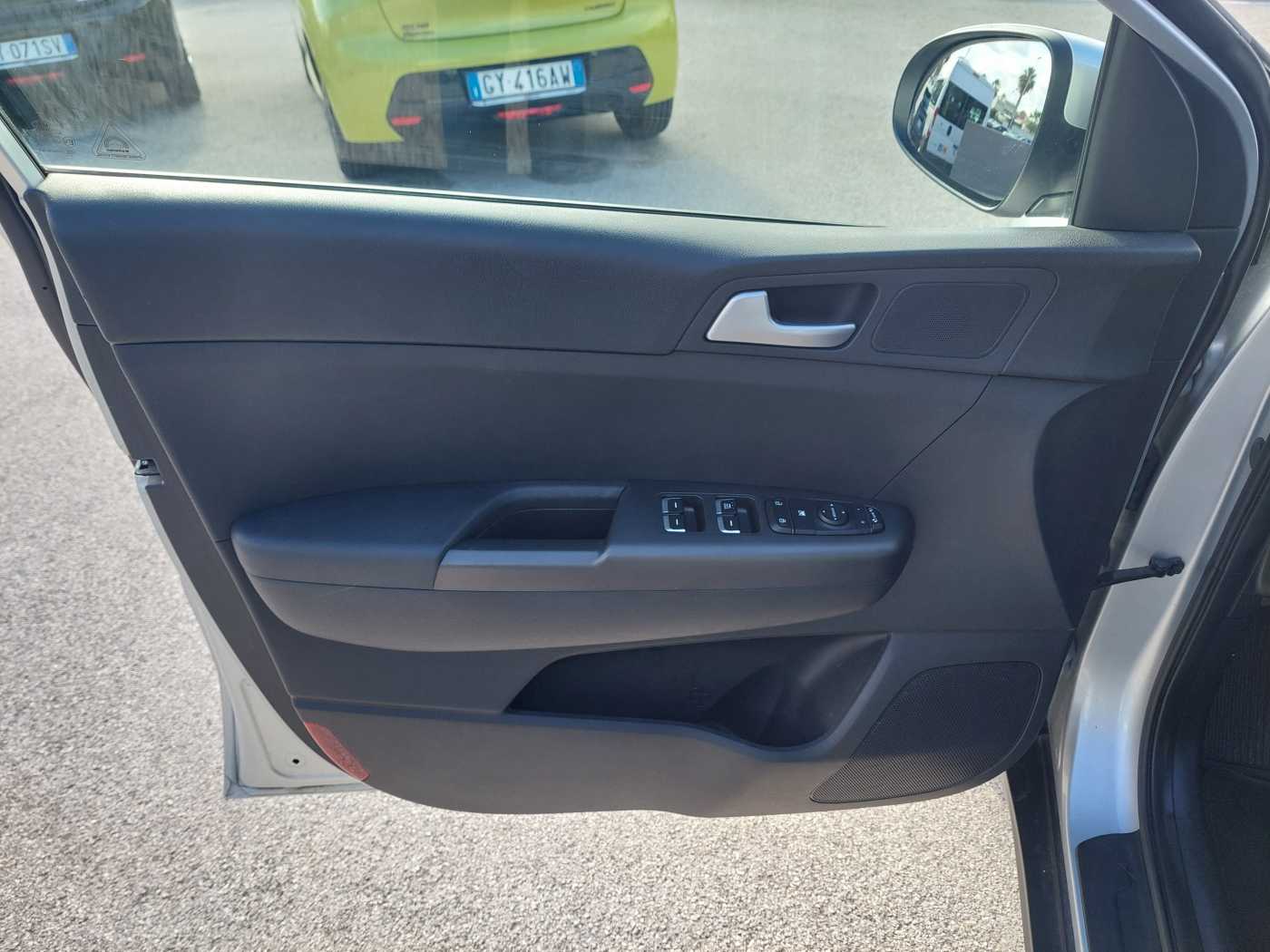 Kia Sportage 4ª serie 1.6 CRDI 136 CV 2WD MHybrid Business