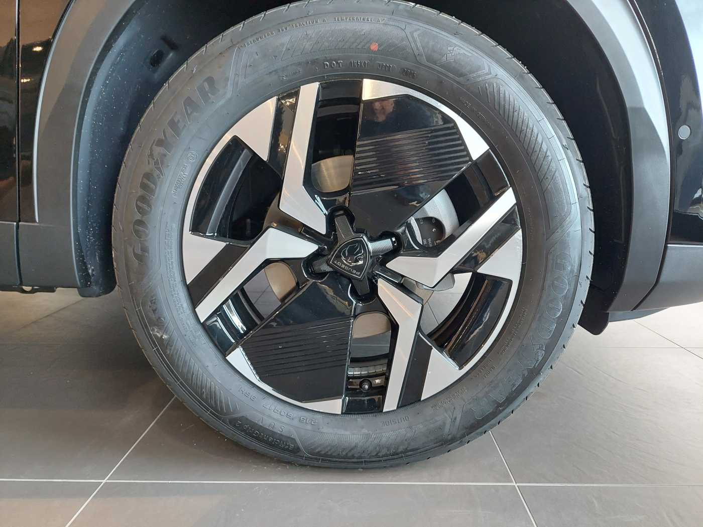 Peugeot 2008 2ª serie PureTech 100 S&S Allure KM0