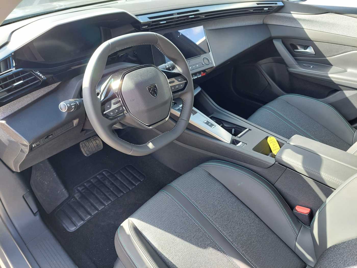 Peugeot 308 3ª serie BlueHDi 130 S&S EAT8 SW Allure