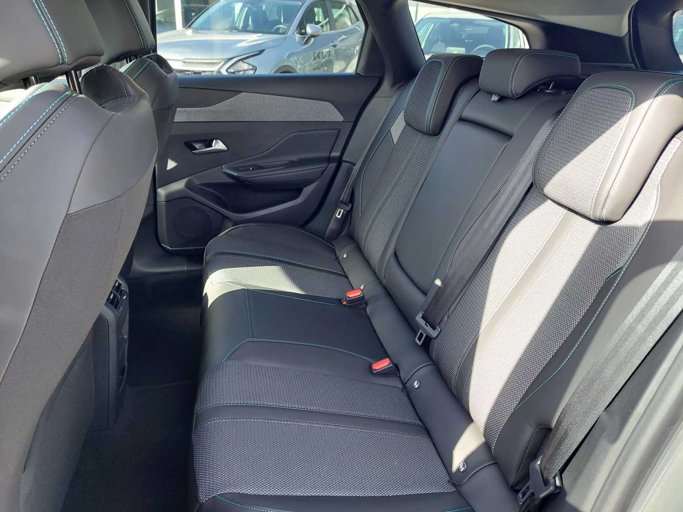 Peugeot 308 3ª serie BlueHDi 130 S&S EAT8 SW Allure