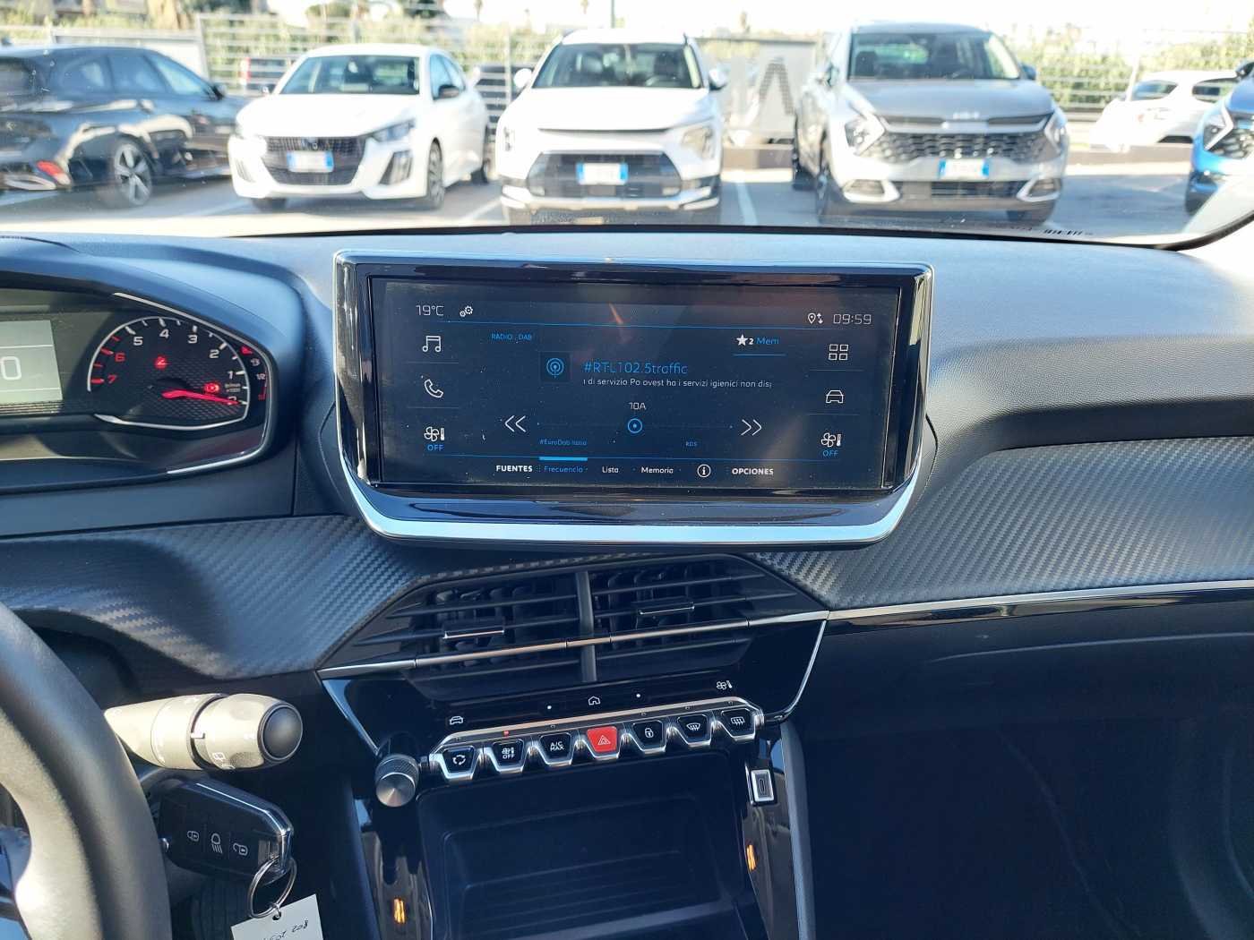 Peugeot 208 2ª serie P.Tech 75CV S&S 5p Style