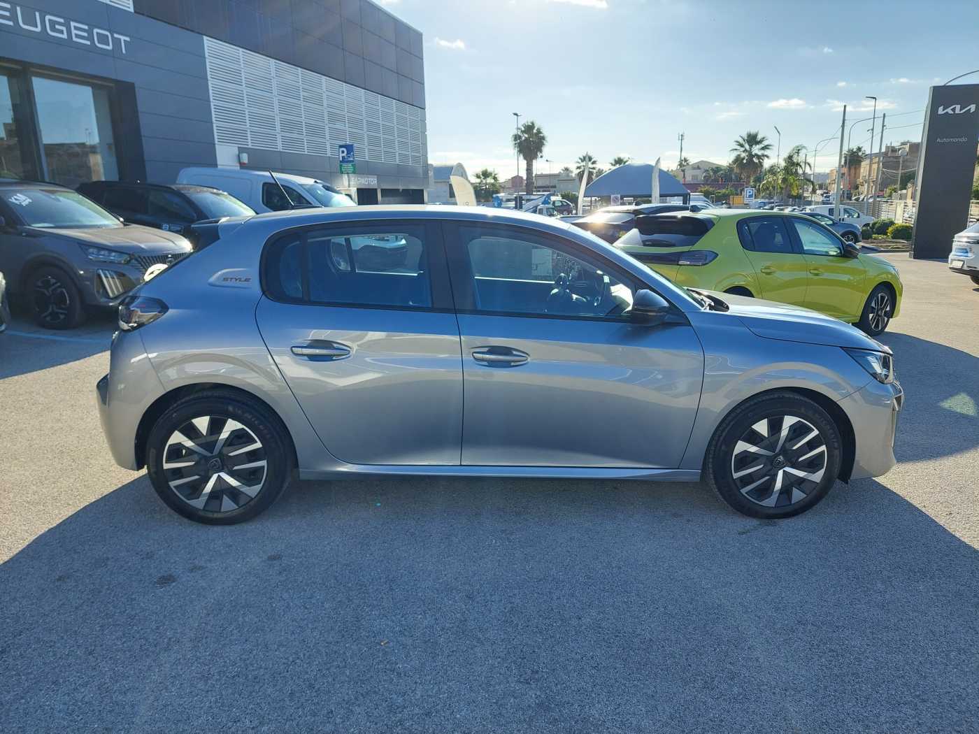 Peugeot 208 2ª serie P.Tech 75CV S&S 5p Style